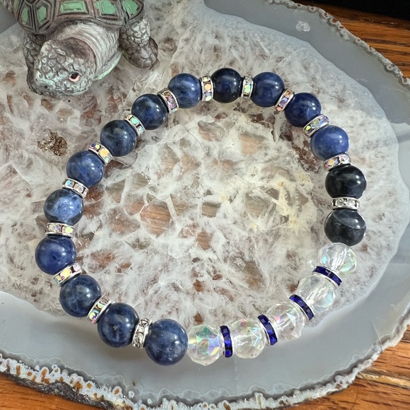 Natural Sodalite and Aura Crystal Bracelet - Picture 2 of 4